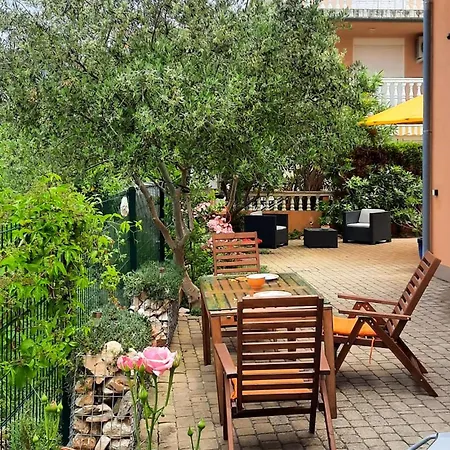 Apartament 1 Bedroom Cozy In